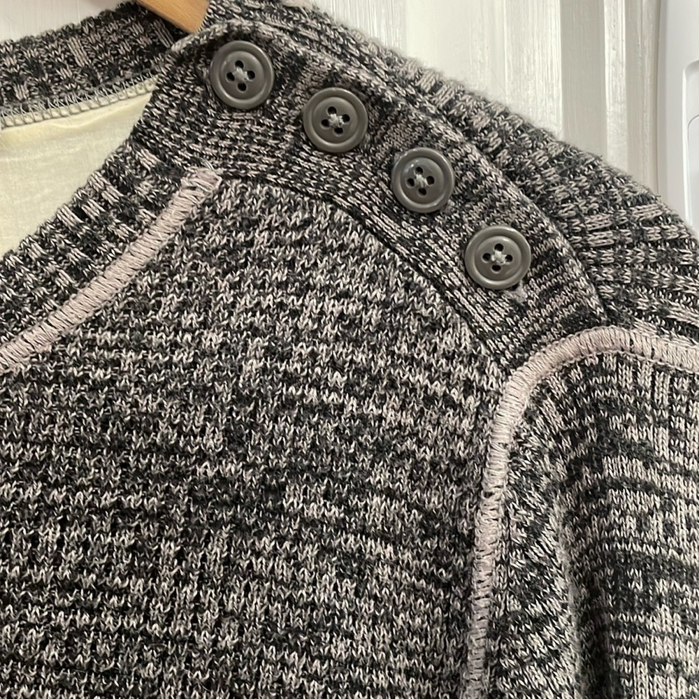 🌺7 FOR ALL MANKIND gray heathered ribbed waffle knit long sleeve shirt. M - Picture 3 of 7